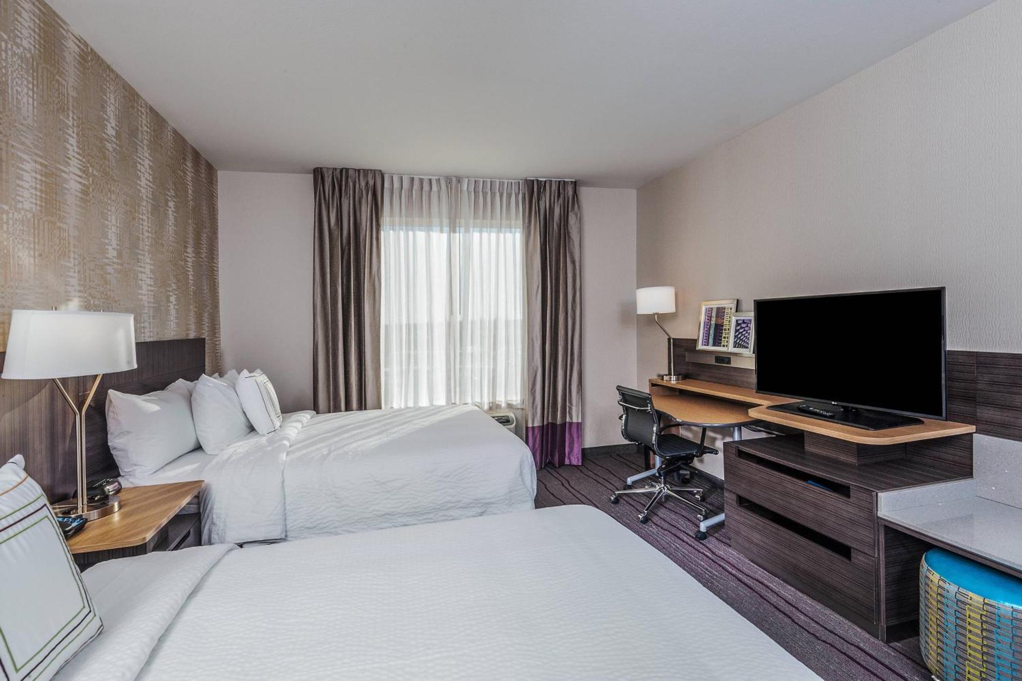 Fairfield Inn & Suites By Marriott Chicago Schaumburg Exterior photo